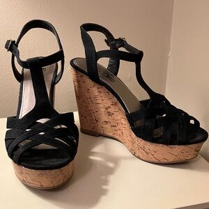 Black Straps with Cork Wedge & Platform Sandal, Sz 6.5